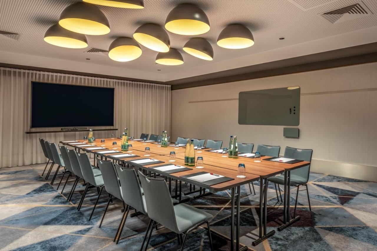 Frankfurt Marriott 5* Франкфурт-на-Майне